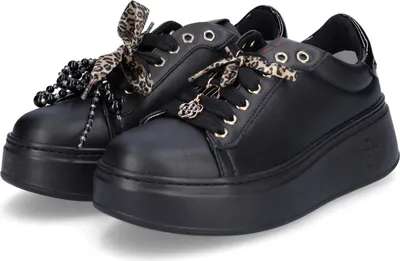 Produktbild von Damen Sneaker aus Glattleder mit Plateausohle, weicher Leder-Innensohle und Synthetikfutter, Schwarz