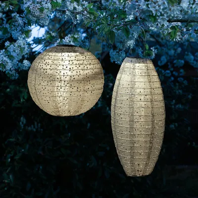 Produktbild von LED Solar Lampions - mit Blumenmuster - warmweiß - H: 25cm/40cm - Lichtsensor - beige - 2 Stück