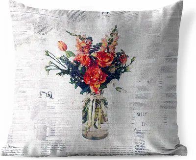 Produktbild von MuchoWow® Outdoor Kissen - Vase - Blumen - Zeitungspapier - 45x45 cm - Wetterfest - Lounge Kissen - Fotokissen - Dekoratives Kissen