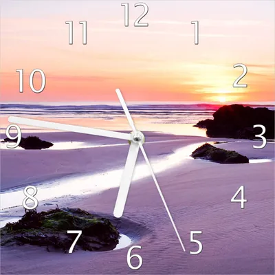 Produktbild von Wallario Design Wanduhr Sonnenuntergang am einsamen Strand aus Echtglas, Größe 20 x 20 cm