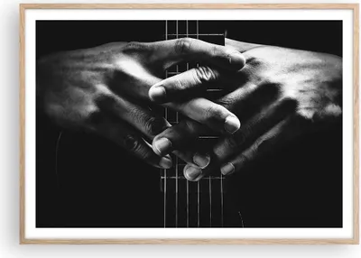 Produktbild von Gerahmtes Poster - Rahmen in heller Eiche - Gitarre Musiker Musik - 100x70 cm - Wand Bild - Wanddeko - Wandbilder - Kunstposter - Wandposter - Bilderrahmen - Bilder - Kunstdruck - P2NAA100x70-4960