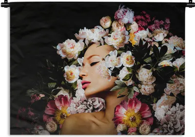 Produktbild von MuchoWow® Wandteppich Wandbehang Frauen - Blumen - Rosen - Porträt 90x67.5 cm Tapisserie Dekoration Wandtuch - Fototeppich - Wand-Skulpturen