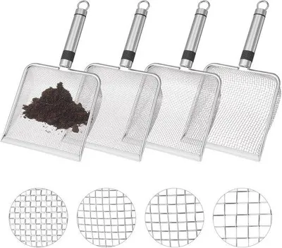 Obrázok produktu pre Sada štyroch nerezových záhradných sít na odsievanie – oka 2 / 2,8 / 3,8 / 5 mm, robustné kovové sitá na odsievanie zeminy, kompostu, štrku a semien