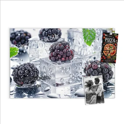 Produktbild von Magnettafel 60x40cm Pinnwand Whiteboard beschreibbar - Brombeeren Eiskalt