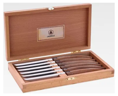 Produktbild von Laguiole Schachtel mit 6 Steakmessern (23 cm) mit Edelstahlklinge und braunem Pakkaholzgriff