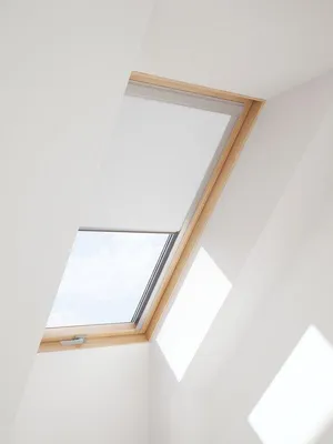 Image de Stores occultants Unyqoos® pour fenêtres de toit VELUX® GGL/GGU/GPL/GPU FK06 – Blanc, installation 66x118 cm (dimensions du verre 49x99),manuelle