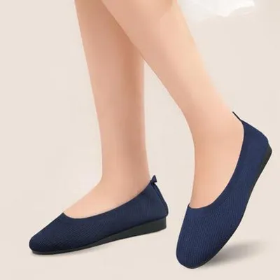 Produktbild von Frauen-Slipper - Gepunktete Ballerinas - Breite Breite und Anti-Rutschsohle