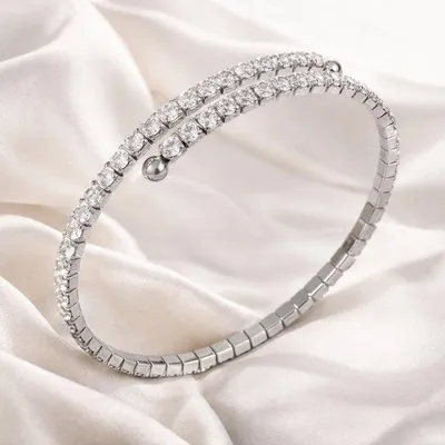 Produktbild von Lundholm Armband Damen Silberfarben my Yael – Edelstahl Zirkonia – Bangle Verstellbar – Hypoallergen  Jewellery