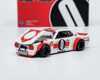 Produktbild von NISSAN SKYLINE GT-R (KPGC10) KAIDO WORKS V2 1969 - KaidoHouse/Mini GT 1:64