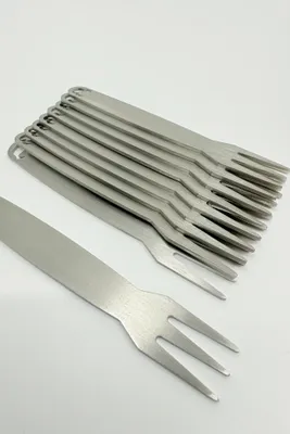 Produktbild von OXNFEIA® Pommesgabeln 10 Stück aus rostfreiem Edelstahl ohne Schrift ideal für Pommes, Wurst oder Picknick