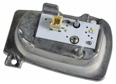 Produktbild von METZGER Scheinwerfer-Steuergerät Steuergerät 0896582 Vorne Rechts für AUDI A3 Sportback (8VA, 8VF)