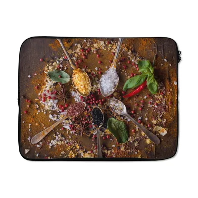 Produktbild von MuchoWow® Laptop Hülle 17 Zoll Laptoptasche Gewürze - Kräuter - Löffel - Salz - Braun - Küche - Zipper - Schutzabdeckung