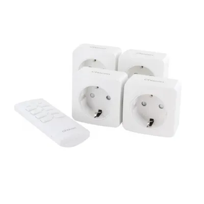 A set of four white smart plugs and a white remote control are arranged on a white background.