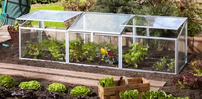 Produktbild von Vitavia Frühbeet Gaia 3X mit 3 ESG-Dachfenstern, 0,9 m² Anbaufläche