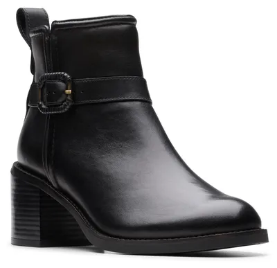 Produktbild von CLARKS Stiefelette Chamberly Trim mit Reißverschluss für leichtes Anziehen 1216 Black Leather 37.5