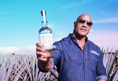 Produktbild von Teremana Tequila Blanco 0,7L (40% Vol) Dwayne The Rock Johnson Tequila Silver- [Enthält Sulfite]