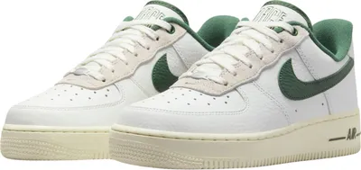 Zdjęcie produktu dla Sneakersy damskie Nike Air Force 1 '07 LX