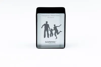 Produktbild von Bilderrahmen aus Doppelglas 3D Fotorahmen MINI schwarz 7,8 cm x 5,2 cm Glas Silikonband