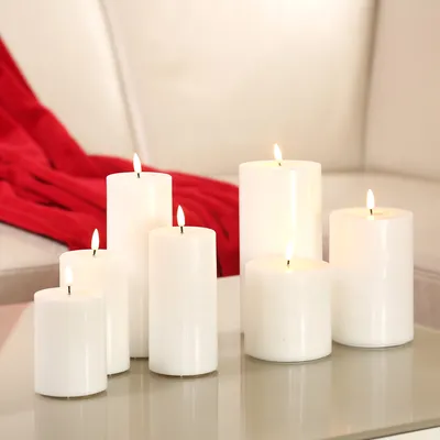 Produktbild von Deluxe HomeArt "Deluxe HomeArt LED  Stumpenkerze real Flame mit Wachs 5 x 10cm weiß"