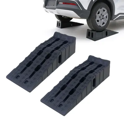 Produktbild von Relaxdays Auffahrrampe, 2 Stück, PKW & SUV,  Bis 1,5t, Reifenbett Überwinterung, HBT: 21x33x90,5 cm, Kunststoff, schwarz, KI-generiertes Bild