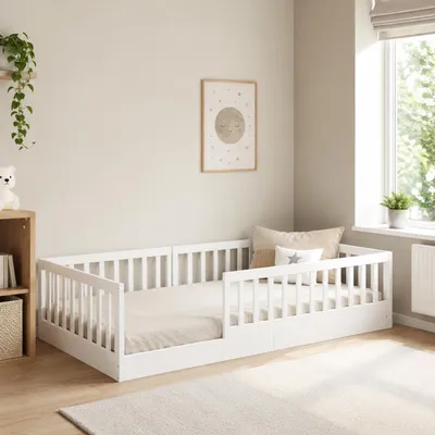 Immagine prodotto di CADANI Timi letto a terra per bambini 90x200 cm, protezione anticaduta rimovibile, portata fino a 200 kg, incl. rete a doghe estraibile, letto Montessori in legno massiccio di pino, bianco