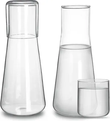 Obrázek produktu pro Průhledná skleněná karafa o objemu 800 ml s víčkem