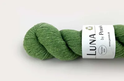 Productafbeelding van Luna van Permin – 100% gerecycled wol (vrij van mulesing en gecertificeerd volgens ) (24 strengen, elk 1 meter lang)