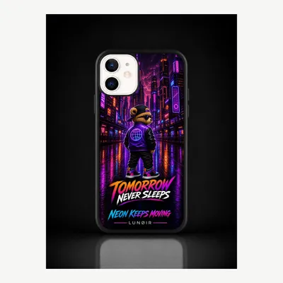 Productafbeelding van iPhone 12 / 12 Pro hoesje, telefoonhoesje, beschermhoesje met nachtlevenmotief – LUNØIR ©