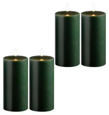 Produktbild von 4x LED Stumpenkerze mit Timer 6 Stunden grün Echtwachs LED warmweiß 7,5cm ø 15cm Höhe - 2 AA Batterien nötig LED Echtwachskerze mit Flackereffekt flammenlose Stumpenkerze LED Kerze groß