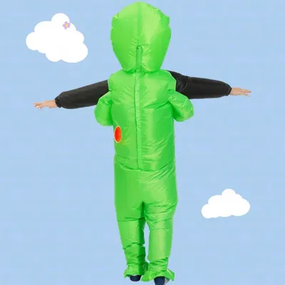 Immagine prodotto di Costume da alieno gonfiabile per adulti, ideale per Halloween. Materiale: nylon. Altezza consigliata: 160–190 cm. Colore: verde oliva