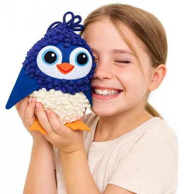 Produktbild von Knüpfkissen Häkelset Pinguin - DIY Kissen Häkeln Kinder Komplettset ab 7 Jahren