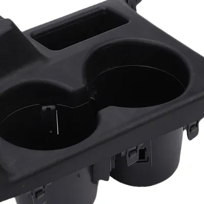 Productafbeelding van Drankhouder voor de middenconsole, model KA0G-64-630A-02, glad oppervlak, vervanging voor de Mazda CX-5, bouwjaar 2016
