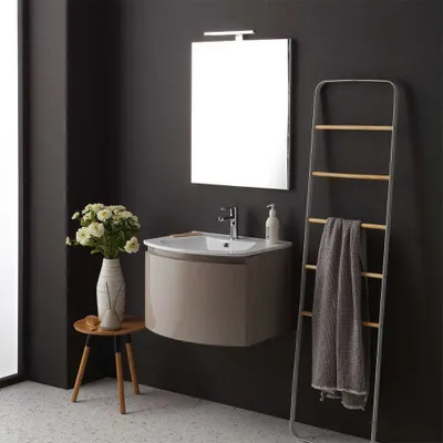 Immagine prodotto di Mobile bagno sospeso curvo cm 62 cappuccino lucido specchio rettangolare | Riva
