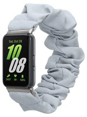 Zdjęcie produktu dla wymienna opaska kwmobile kompatybilna z Samsung Galaxy Fit 3 - Smartwatch Scrunchie z elastycznymi włosami w kolorze jasnoniebieskim - wymiary wewnętrzne 14 - 19 cm