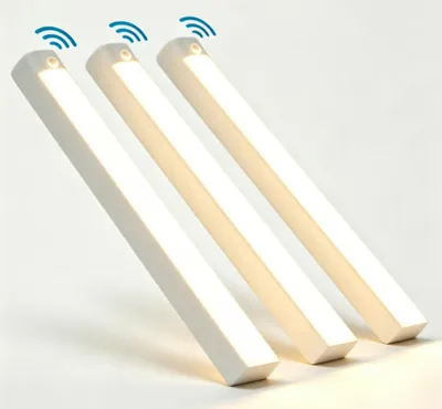 Image de 3 lampes de placard LED avec détecteur de mouvement, rechargeables, pour cuisine, lumière chaude, idéales comme veilleuse