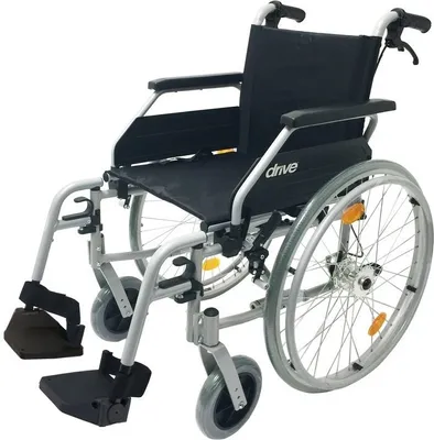Produktbild von Drive Medical Leichtgewicht-Rollstuhl Litec 2G Sitzbreite 38 cm mit Trommelbr.
