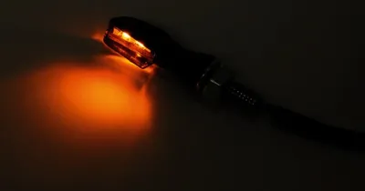 Immagine prodotto di Indicatore LED SHIN YO SPARK, nero, vetro oscurato