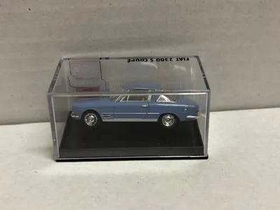 Produktbild von Brekina PKW Fiat 2300 S Coupé blau 22251