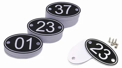 Productafbeelding van Gegraveerde ABS Tafelnummer Labels (1-50) voor Restaurants