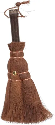 Produktbild von Kleiner Handbesen aus Palmfaser und Holz mit Holzgriff