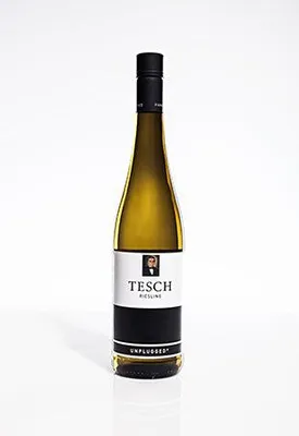 Produktbild von Tesch Unplugged Riesling trocken 2021 0,75L