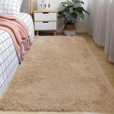 Produktbild von Flauschiger, hochfloriger Teppich für Wohnzimmer und Kinderzimmer, 63 x 80 cm