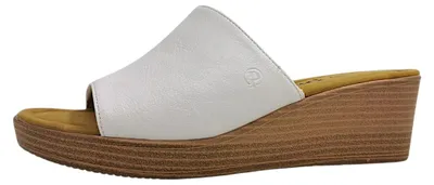 Image de 2 Go Chaussures de mode pour femmes, sandales, blanches, pour le quotidien