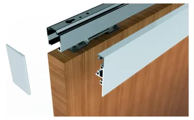 Produktbild von HELM Blende zum Aufklipsen EV1 eloxiert, 1700 mm