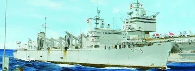 Productafbeelding van Trumpeter AOE (Fast Combat Support Ship) - USS Detroit, schaal 1:700, artikelnummer 05786