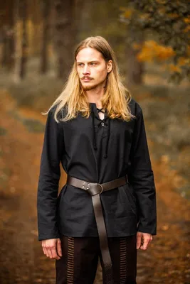 Immagine prodotto di Camicia medievale nera "Otto", taglia XL