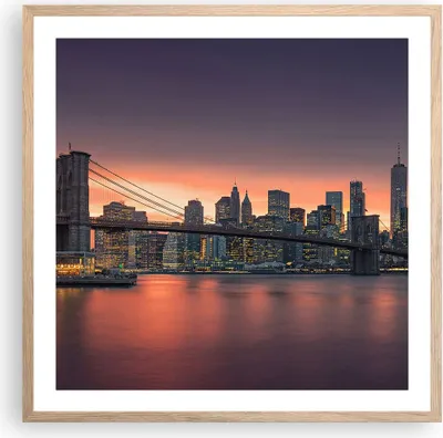 Produktbild von Gerahmtes Poster - Rahmen in heller Eiche - New York Brücke Nacht - 60x60 cm - Wand Bild - Wanddeko - Wandbilder - Wandposter - Bilderrahmen - Bilder - Kunstdruck - Wandbild - P2NAC60x60-4048