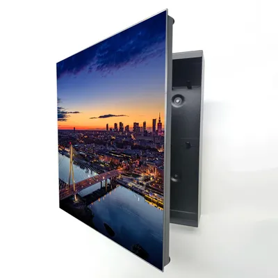 Produktbild von Schlüsselkasten Schwarz Metall, Stadt Skyline bei Nacht Motiv hinter Glas, Moderne Schlüsselbox rechtsöffnend, 32x28x6,5 cm, 20 Haken für den Flur.
