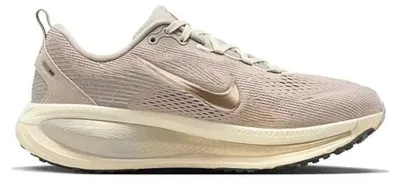 Immagine prodotto di Nike scarpe Vomero 18, IF4463200