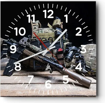 Produktbild von Wanduhr - Quadrat - Glasuhr - Militaria Gewehr - 40x40cm - Schleichendes Uhrwerk - Lautlos - zum Aufhängen bereit - Dekoration Modern - Wanddekoration aus Glas - C4AC40x40-3889